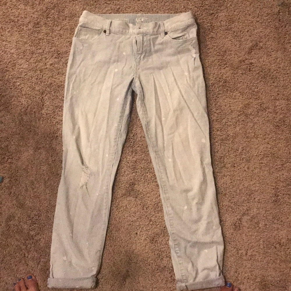 Relaxed fit washed out capris!